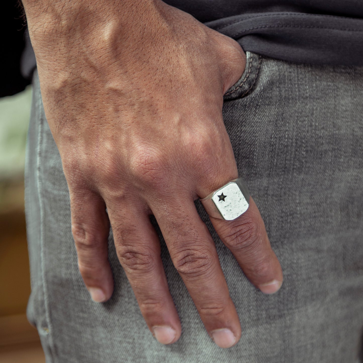 Star Signet ring